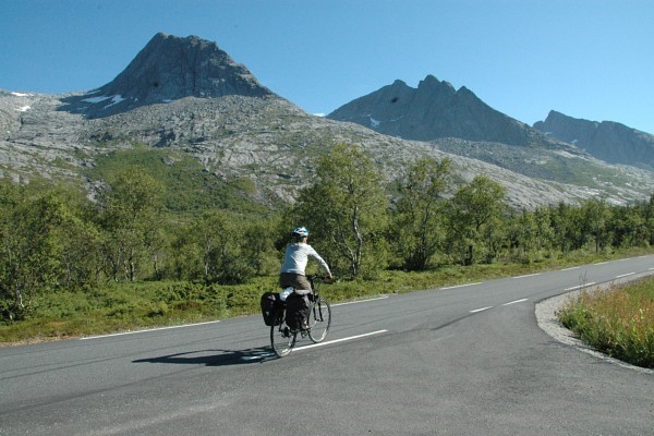 Vakre Norge på to hjul